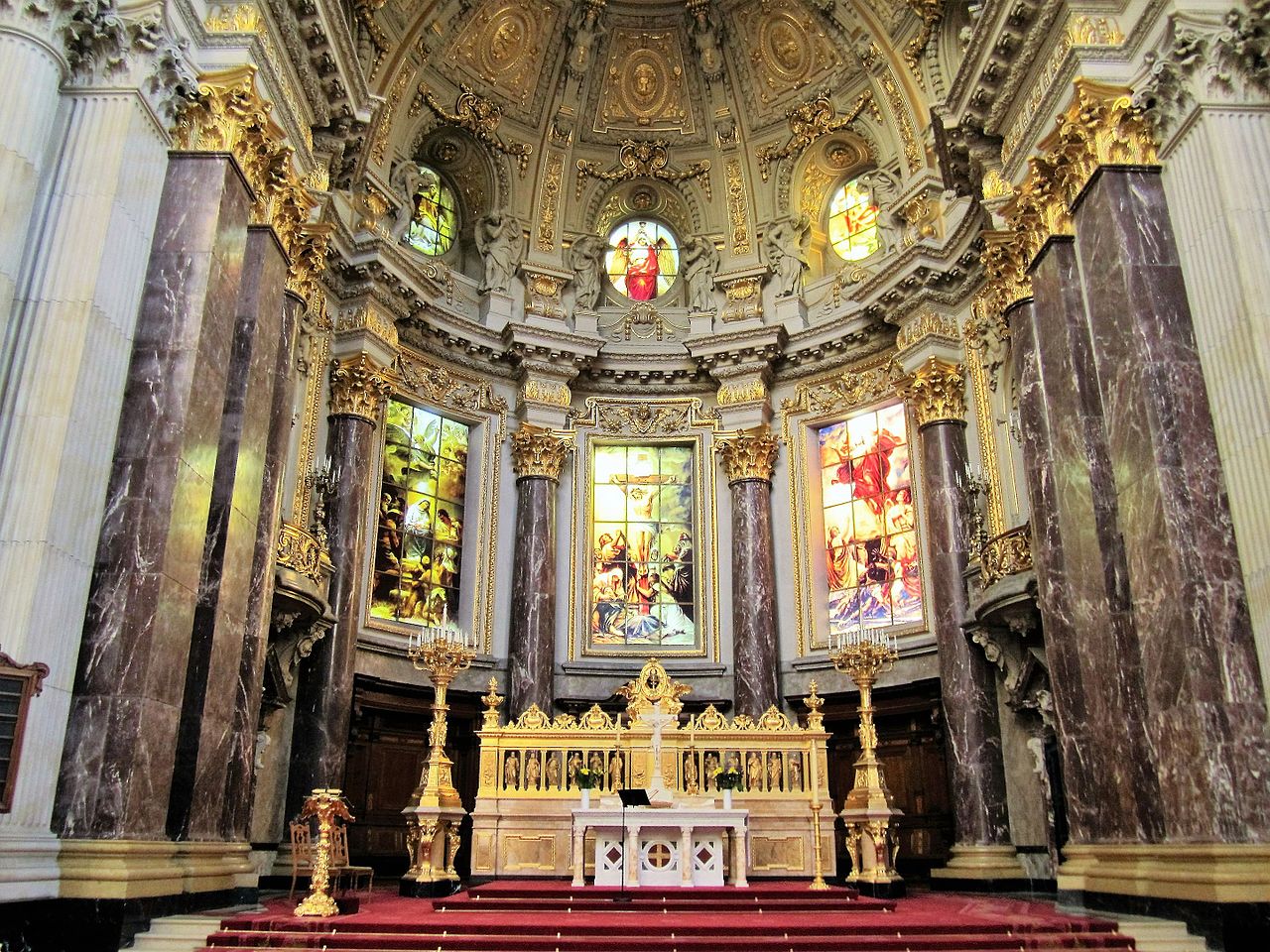 1894-1905 Altar_Berliner_Dom.JPG