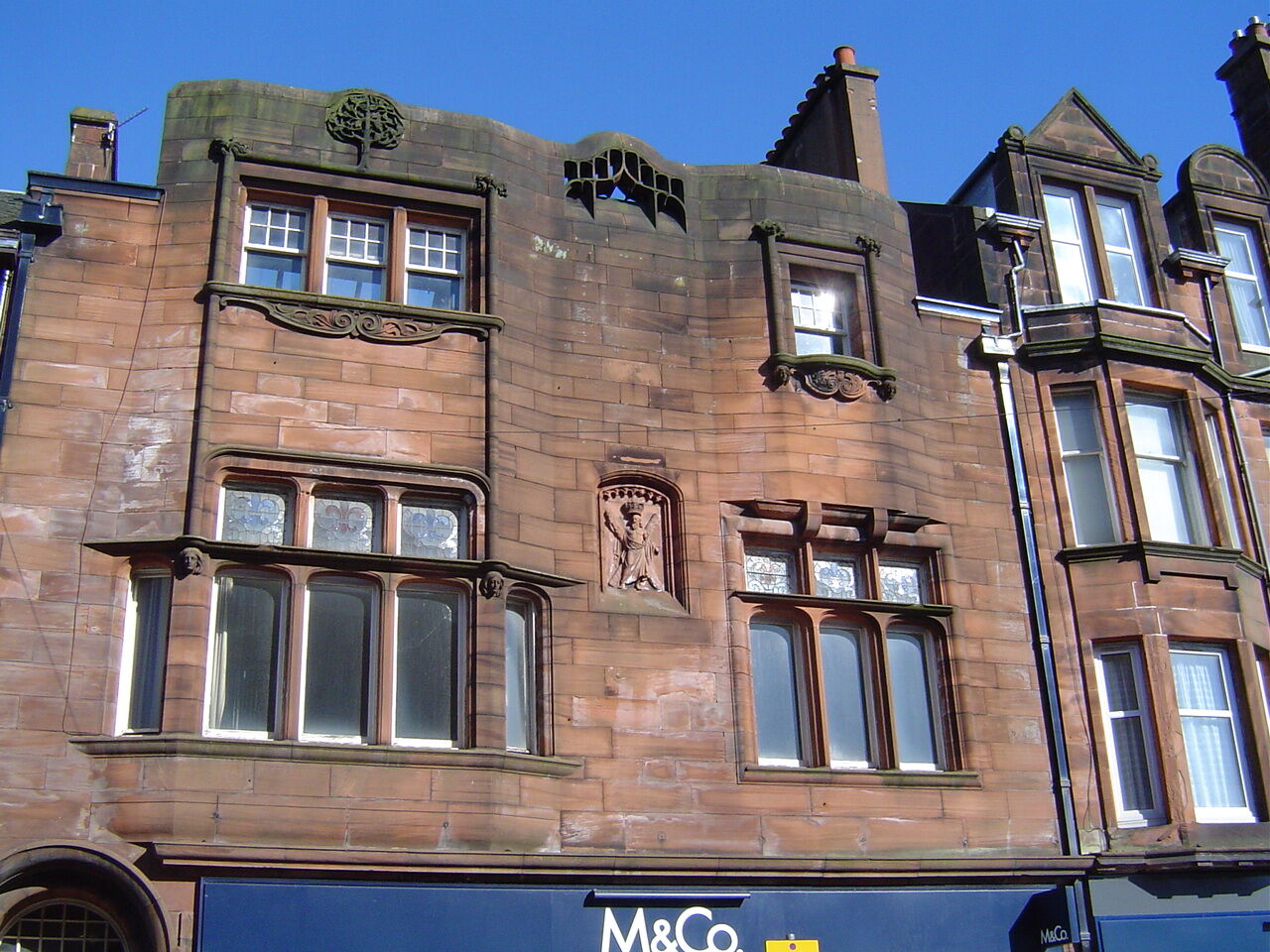 1895 Mackintosh_Club_(originally_the_Helensburgh_&amp;_Gareloch_Conservative_Club).jpg