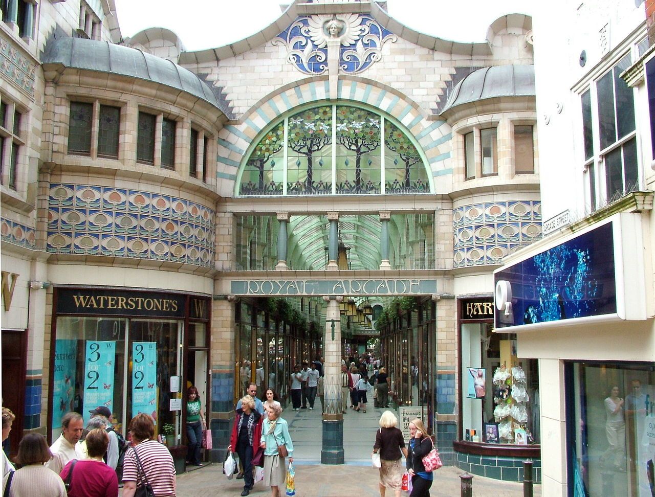 1899 1280px-2004_norwich_05.jpg