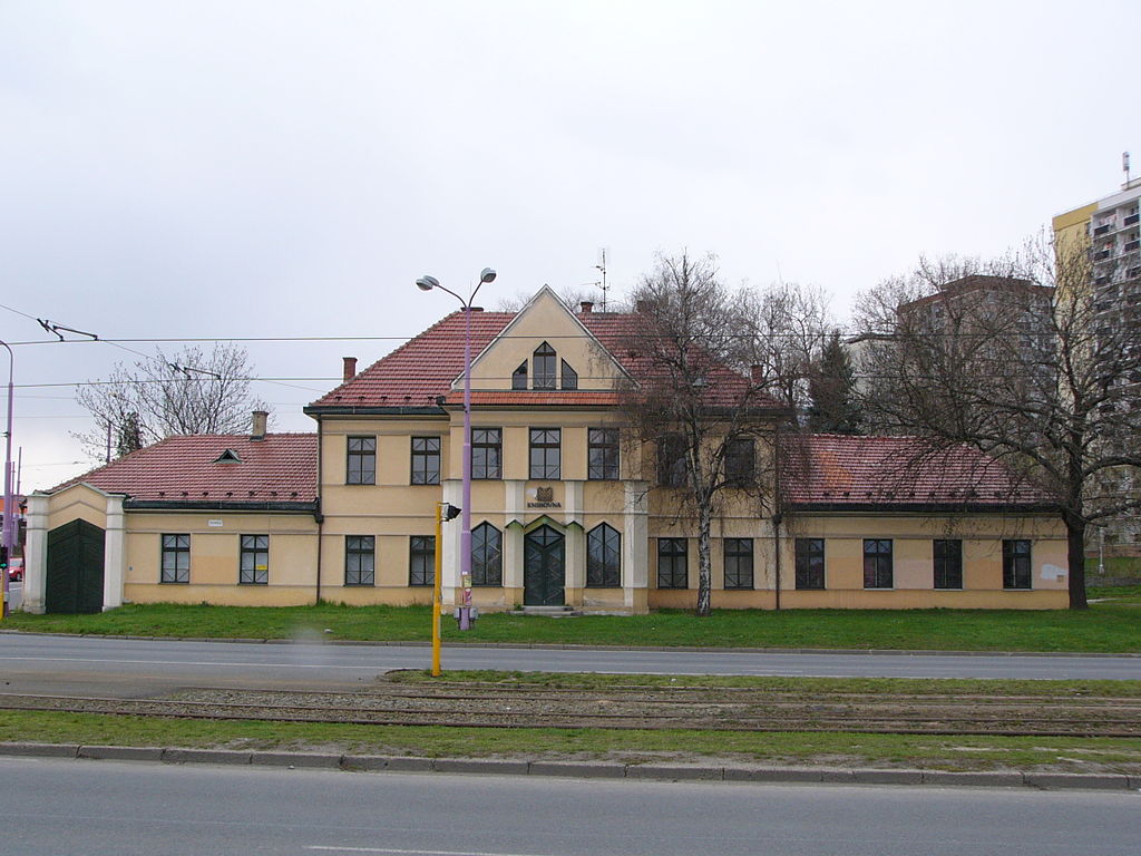19 1024px-House_Brnenska_80_Olomouc.jpg