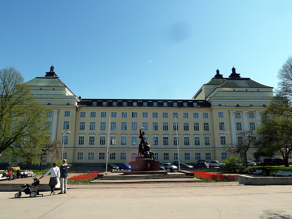1913National_Opera_-_Rahvusooper_Estonia_-_panoramio_(1).jpg