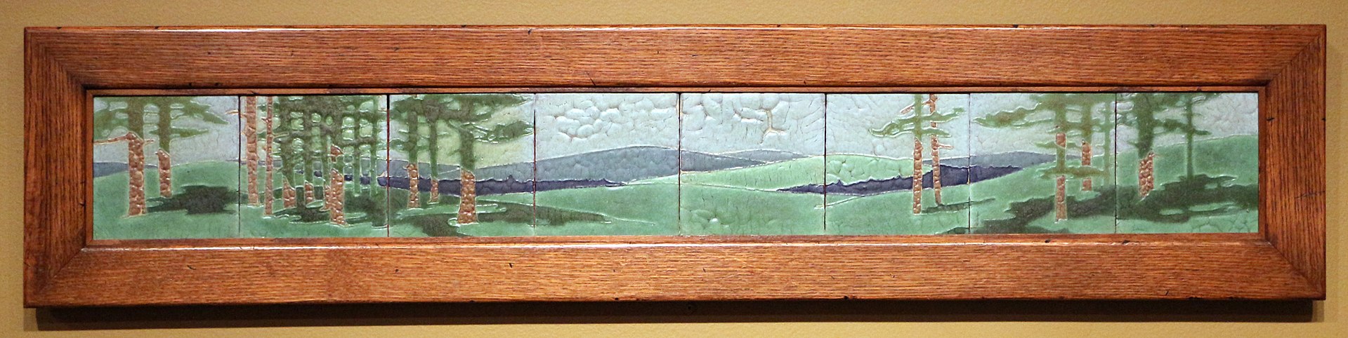 1920px-Addison_le_boutiller_per_grueby_faience_company,_i_pini,_boston_1906.jpg