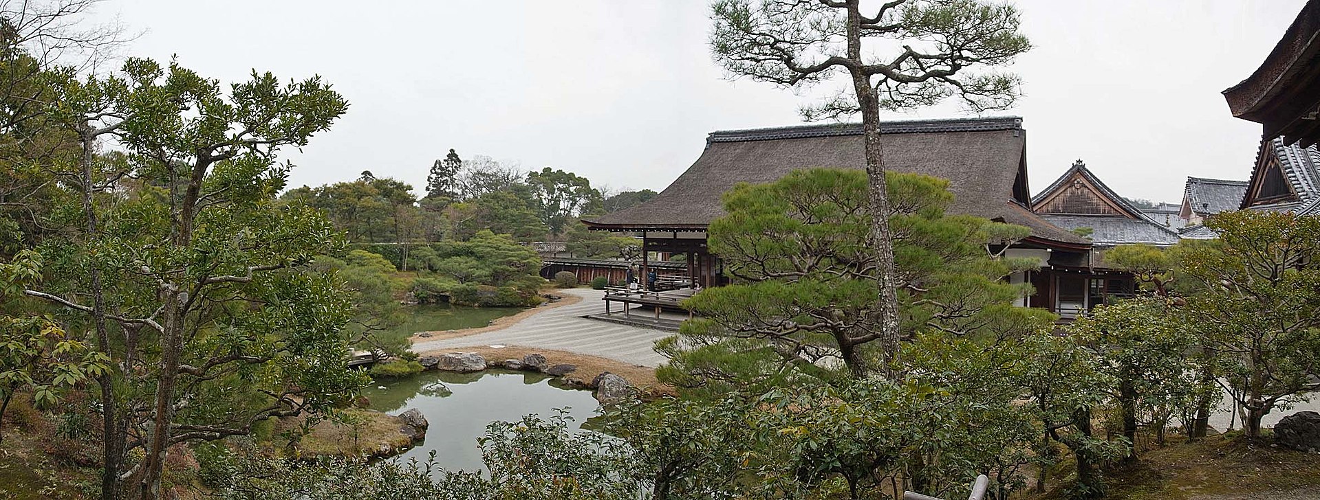 1920px-Ninna-ji_,_仁和寺_-_panoramio_(6).jpg