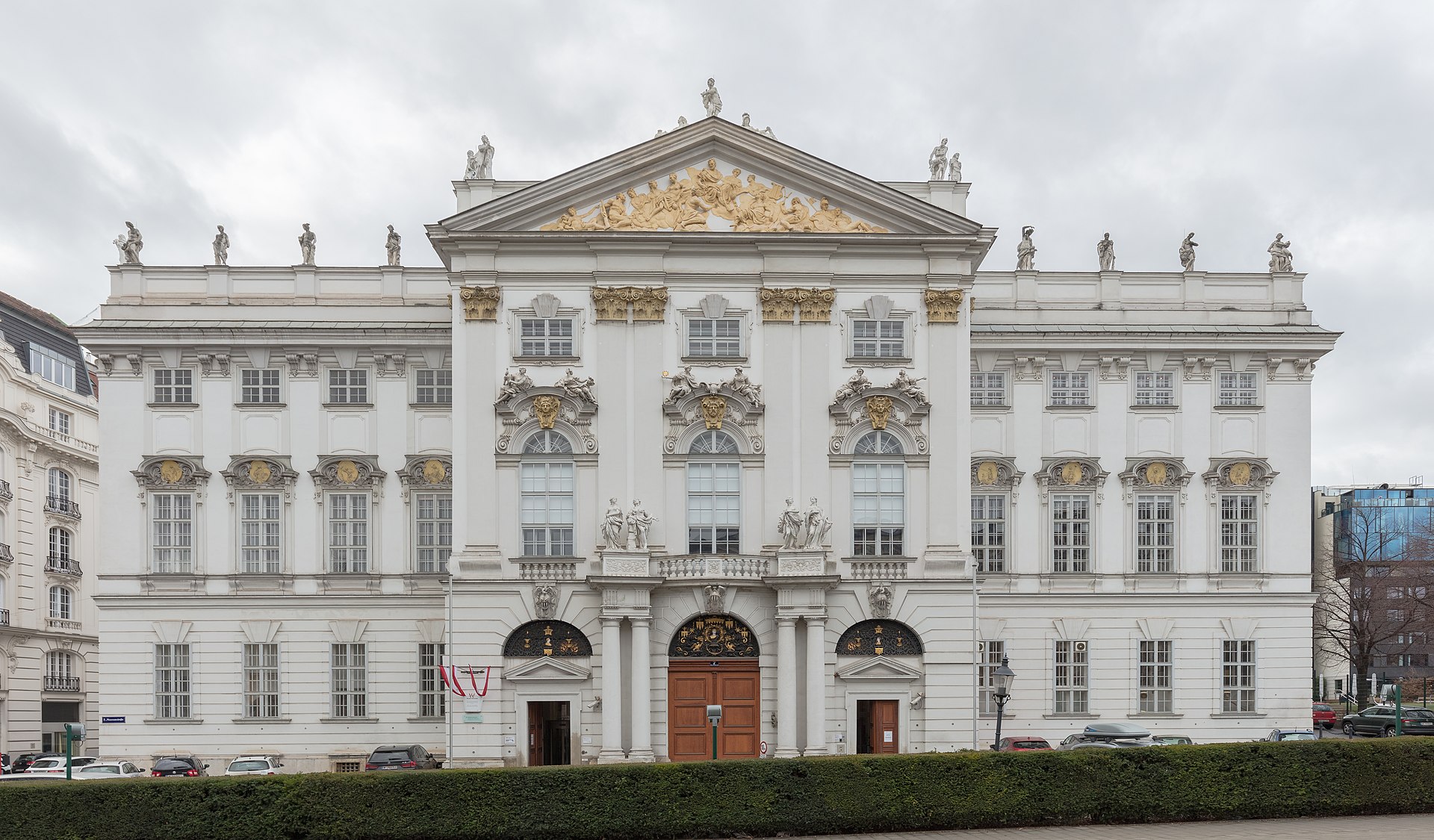 1920px-Palacio_Trautson,_Viena,_Austria,_2020-01-31,_DD_34.jpg