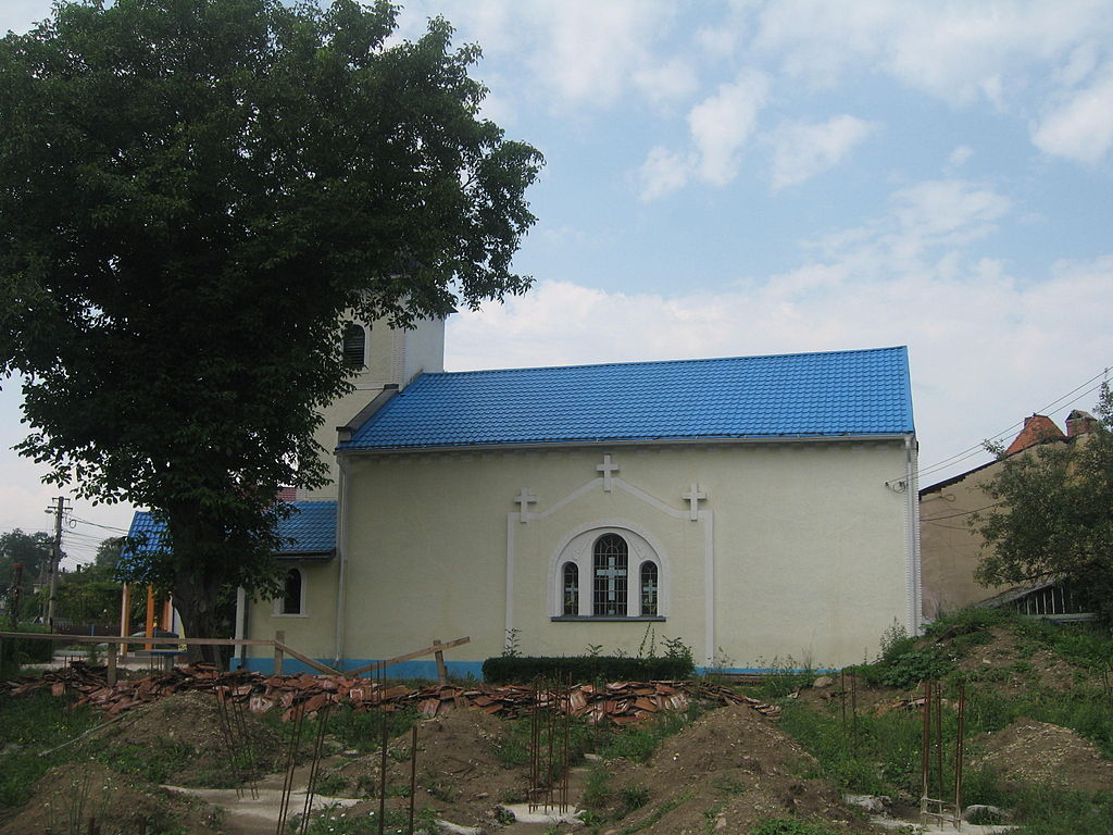 1935-Biserica_greco-catolica_din_Radauti2.jpg
