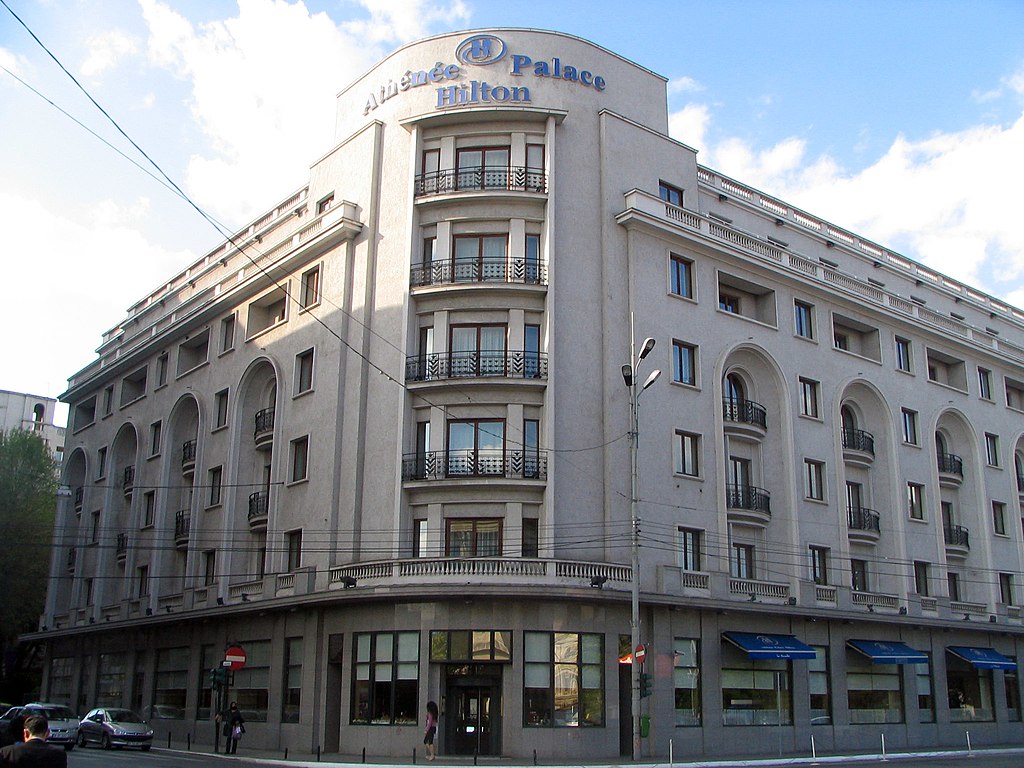 1937 Athenee_Palace_Hilton.JPG