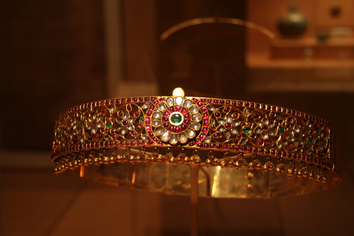 19WLA_haa_Gold_belt_Tamil_Oddiyanam_3.jpg