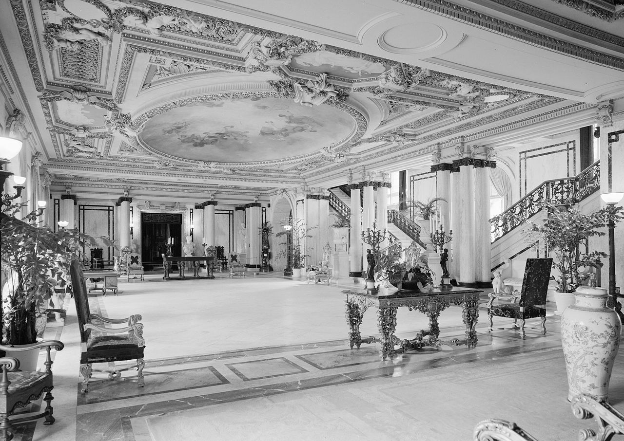 1Flagler_Whitehall_Main_Hall_BW.jpg