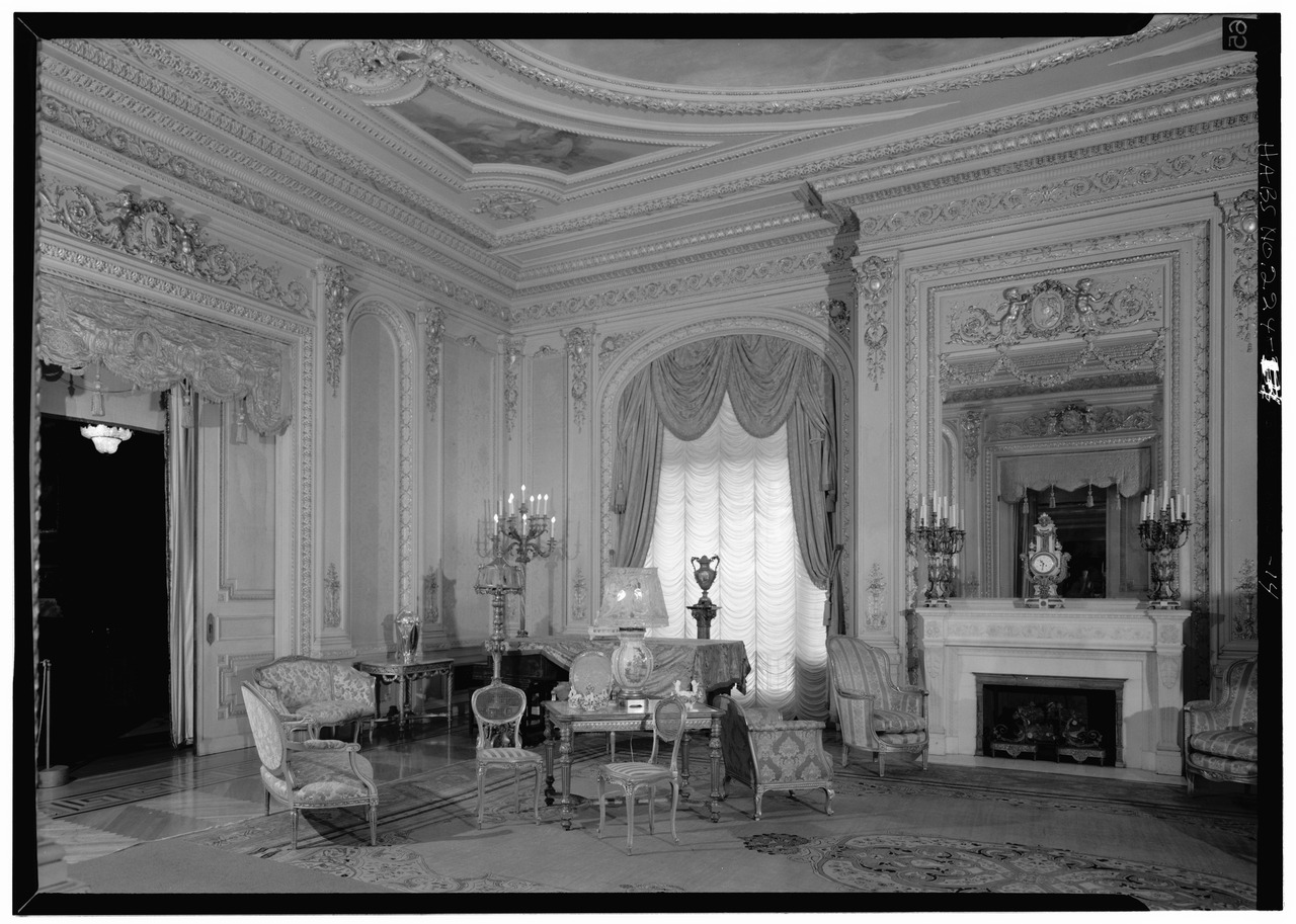 1FRENCH_SALON,_VIEW_FROM_SOUTHEAST_-_Henry_M._Flagler_Mansion,_.jpg