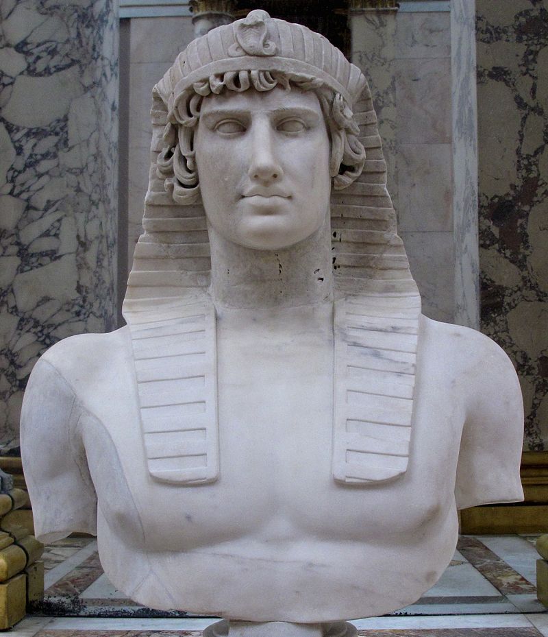 2вAntinous_Osiris_Louvre_2.jpg