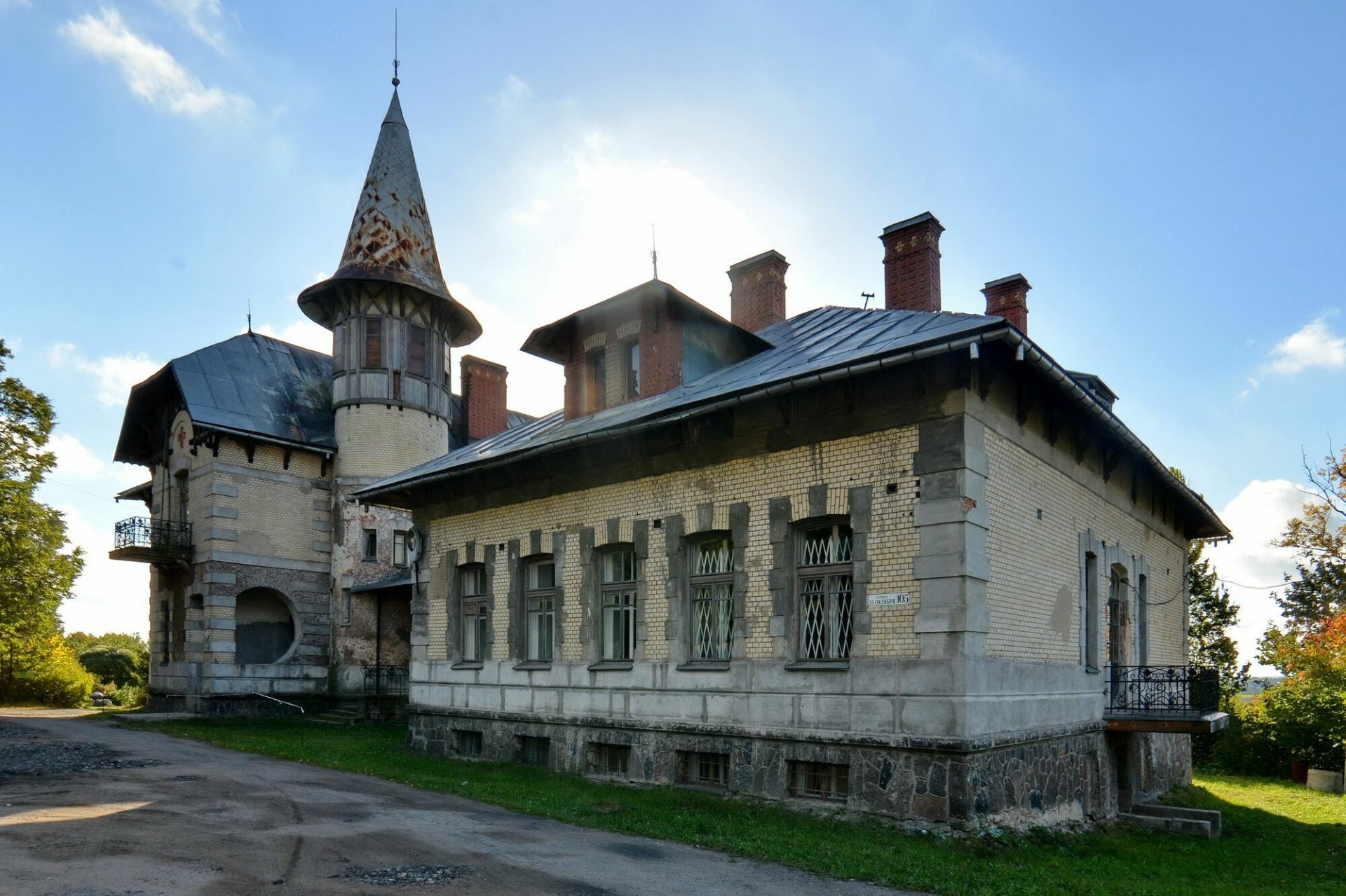 2 спбБывшая_больница_Св._Георгия.jpg