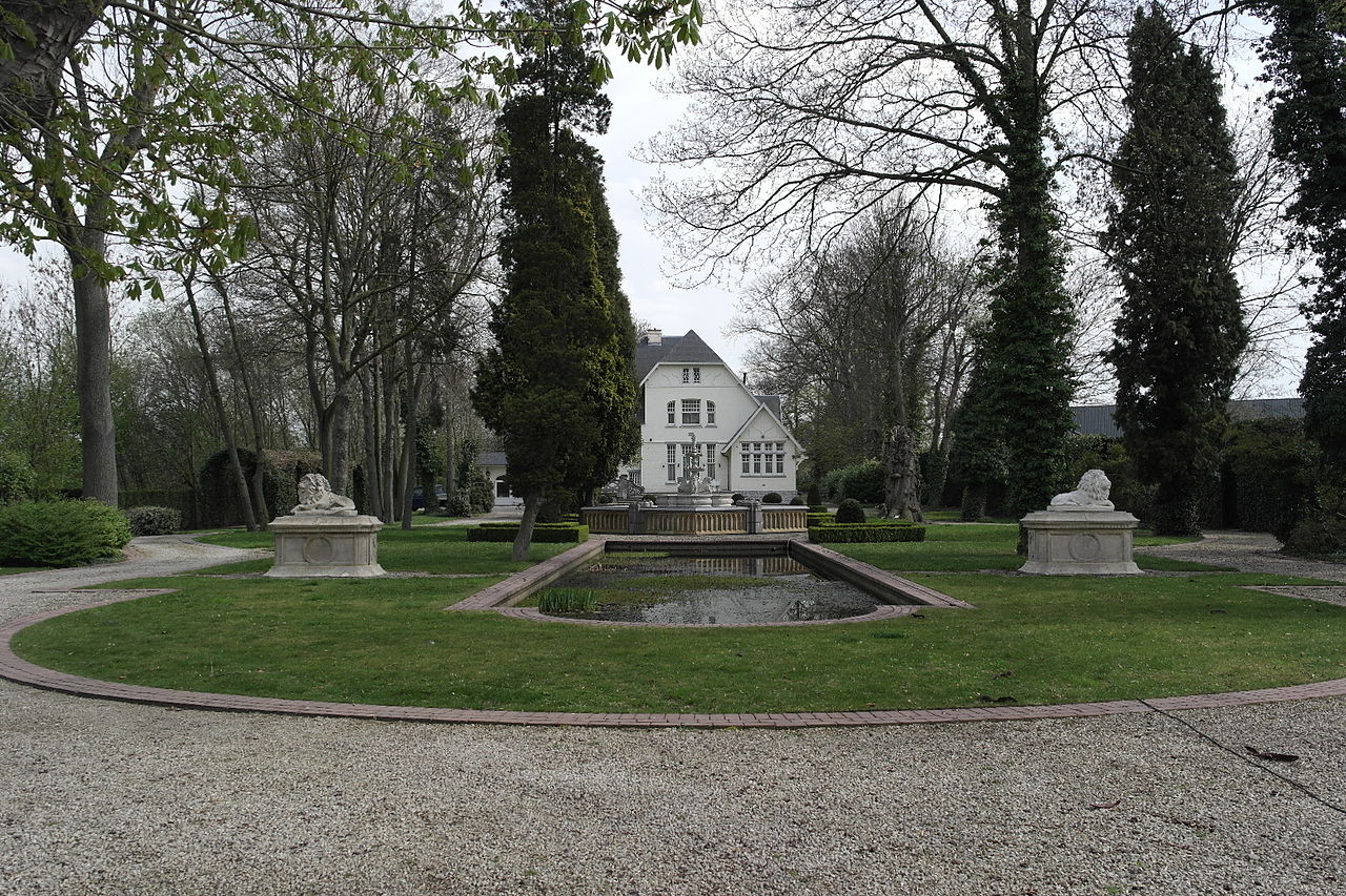 20 1280px-Maastricht,_Brusselseweg02.jpg