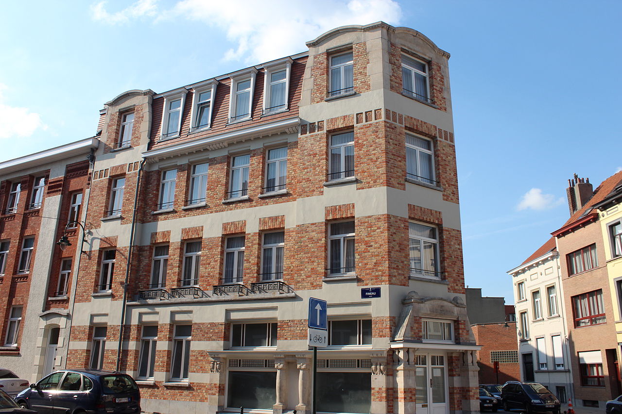 21белг1280px-Logements_sociaux_du_Foyer_Laekenois_Bruxelles.jpg
