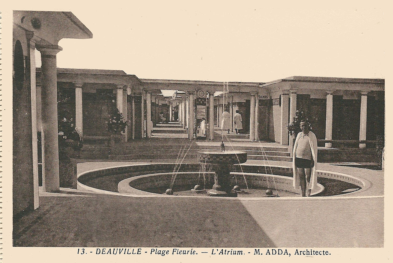23Deauville-FR-14-CPA-La_Plage_fleurie-l'Atrium-M._ADDA,_Archiecte-01.jpg