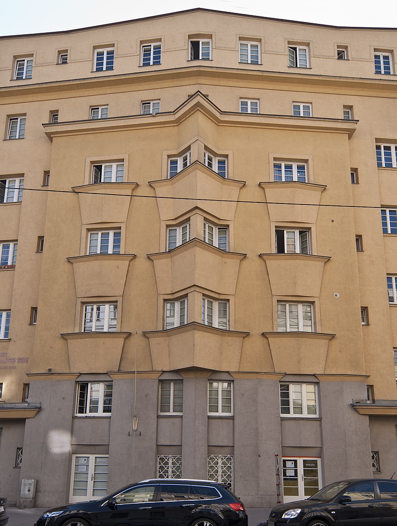 25 австр Roetzergasse-Front1.jpg