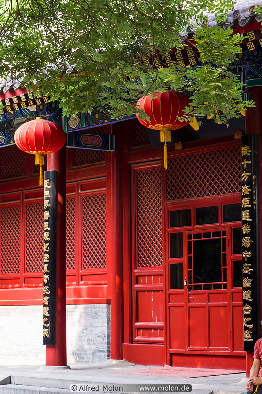 25 Fayuan temple.jpg