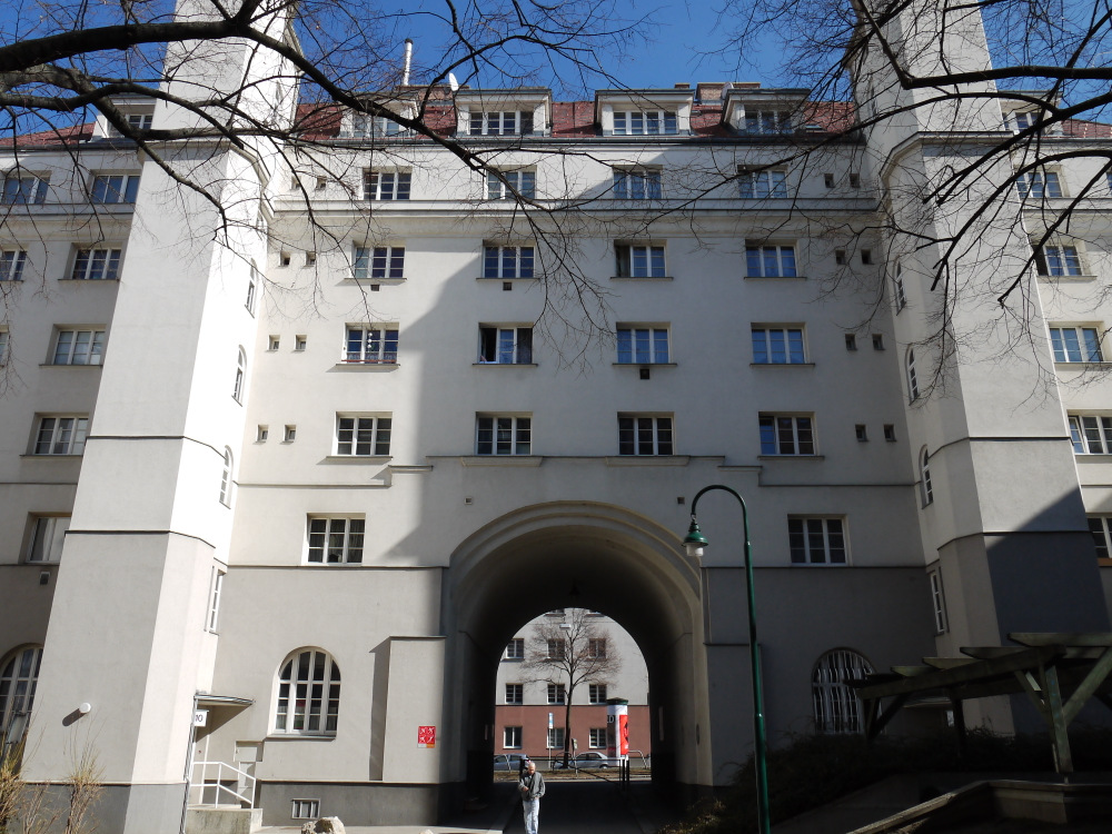 25 Fuchsenfeldhof_1.jpg