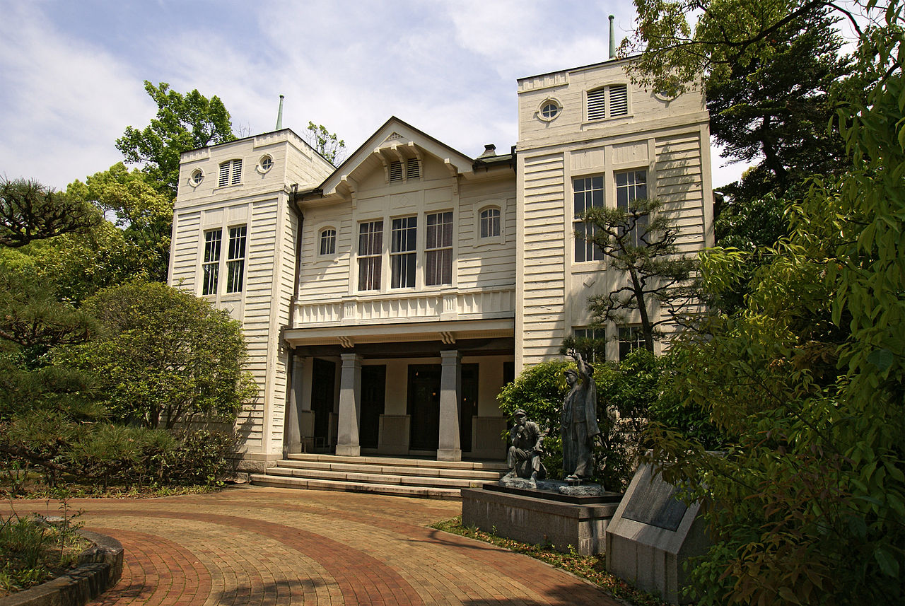 26яп 1280px-University_of_Hyogo01s3200.jpg
