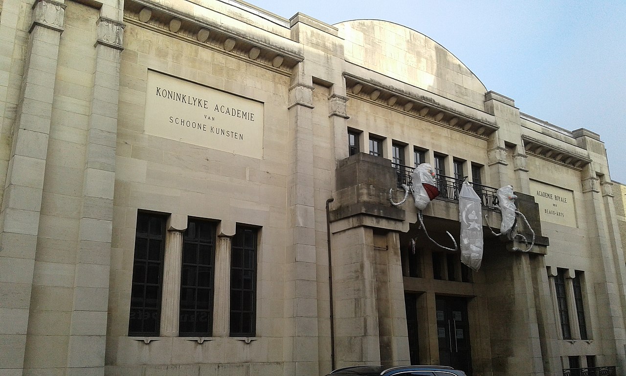 26 1280px-Koninklijke_academie_voor_schone_kunsten_Denderm.jpg
