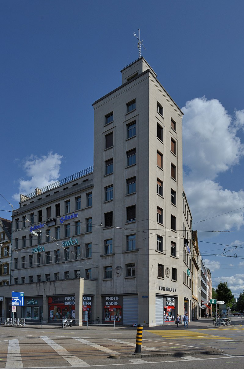 29 800px-Basel_-_2017_-_Turmhaus1.jpg