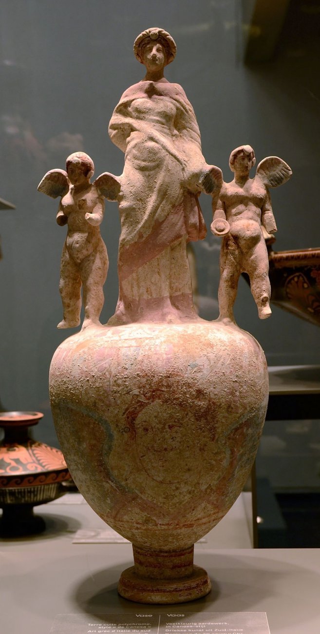 3 Canosan_ceramics_Musée_Mariemont_08112015_1.jpg