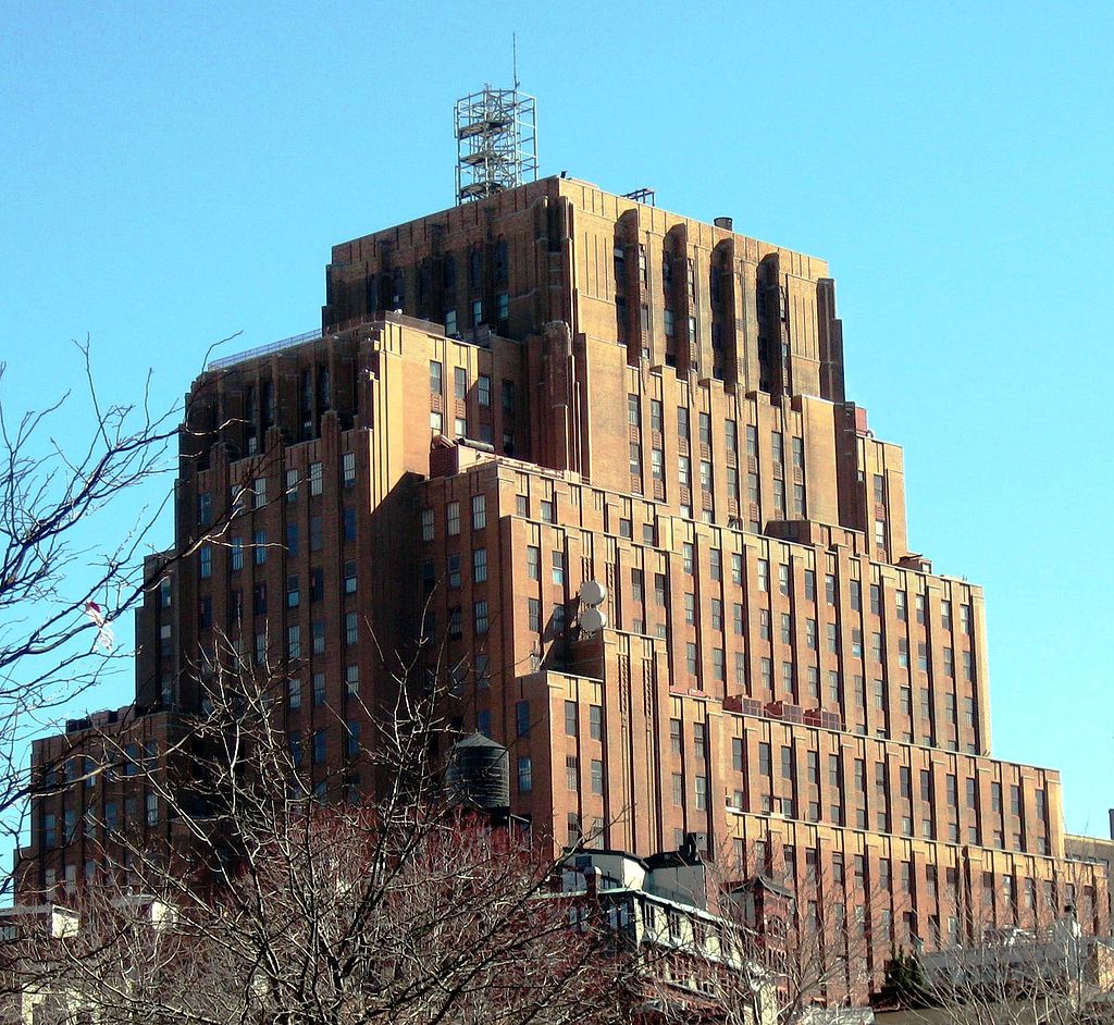 30 сшаcifWestern_Union_building,_Manhattan_crop.jpg