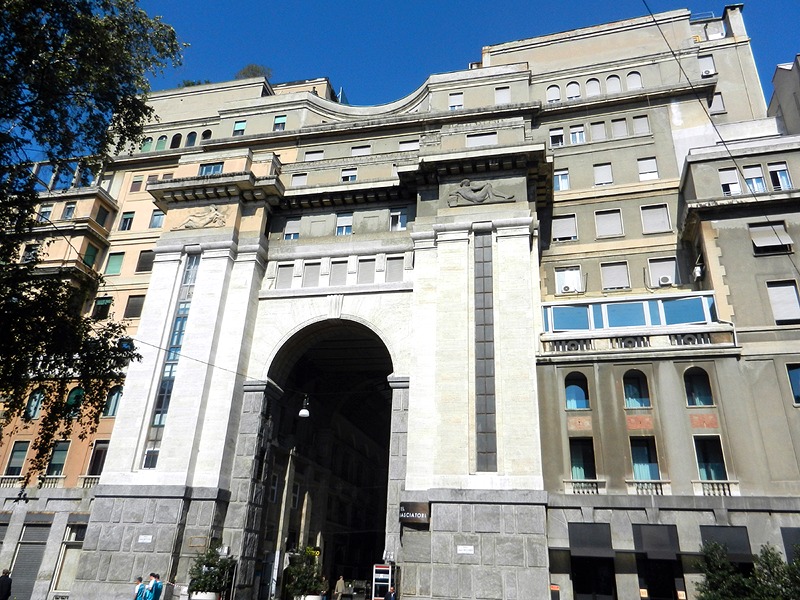 30MilanoGalleriaCorso.jpg