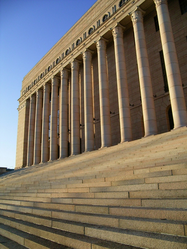 31_finnish_parliament_building.jpg
