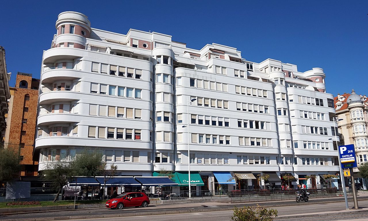 31Calle_Castelar_in_Santander.jpg