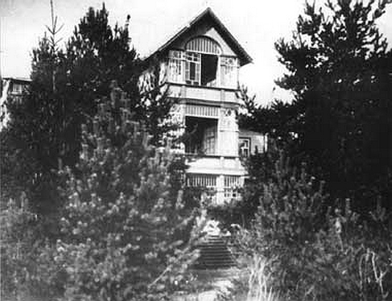 320.Большая дача, южный фасад (1912).jpg