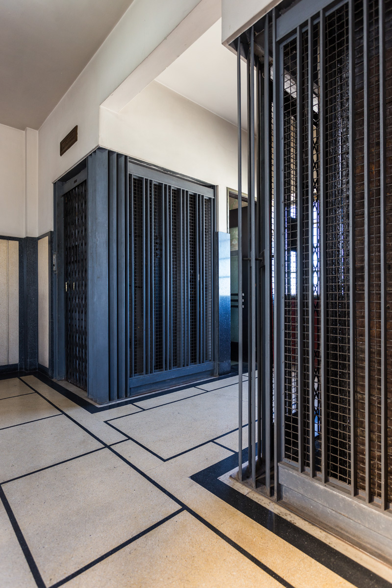 33 ит стрим предпPalacio_Lapido,_interior_23.jpg