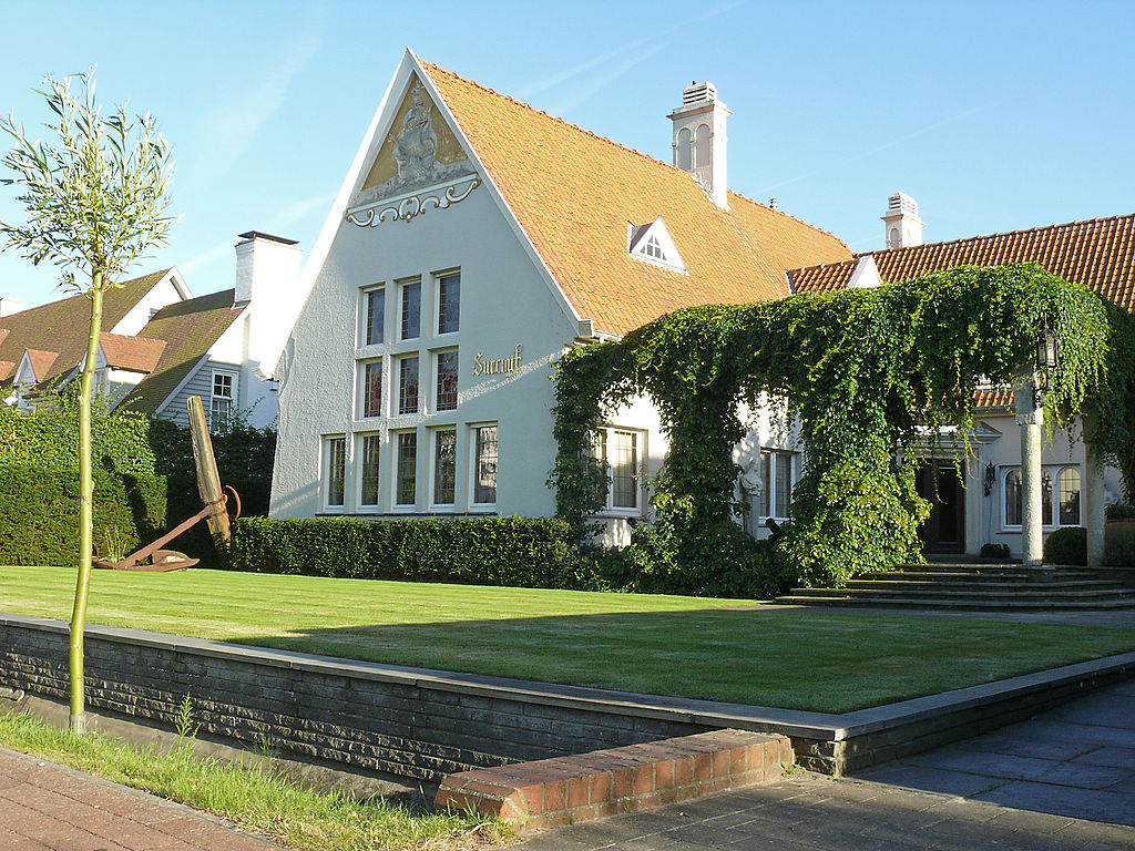 33 4px-_Surcouf_,_villa_in_art-decostijl,_Prins_Karellaan_26,_'t_Zoute_(Knokke-Heist).jpg