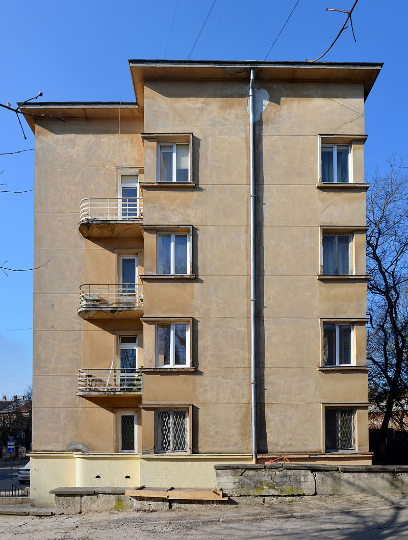 33_Lychakivska_Street,_Lviv_(03).jpg