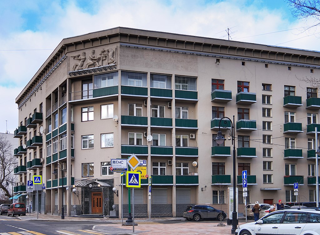 34 Moscow_Spiridonovka24_0833.jpg