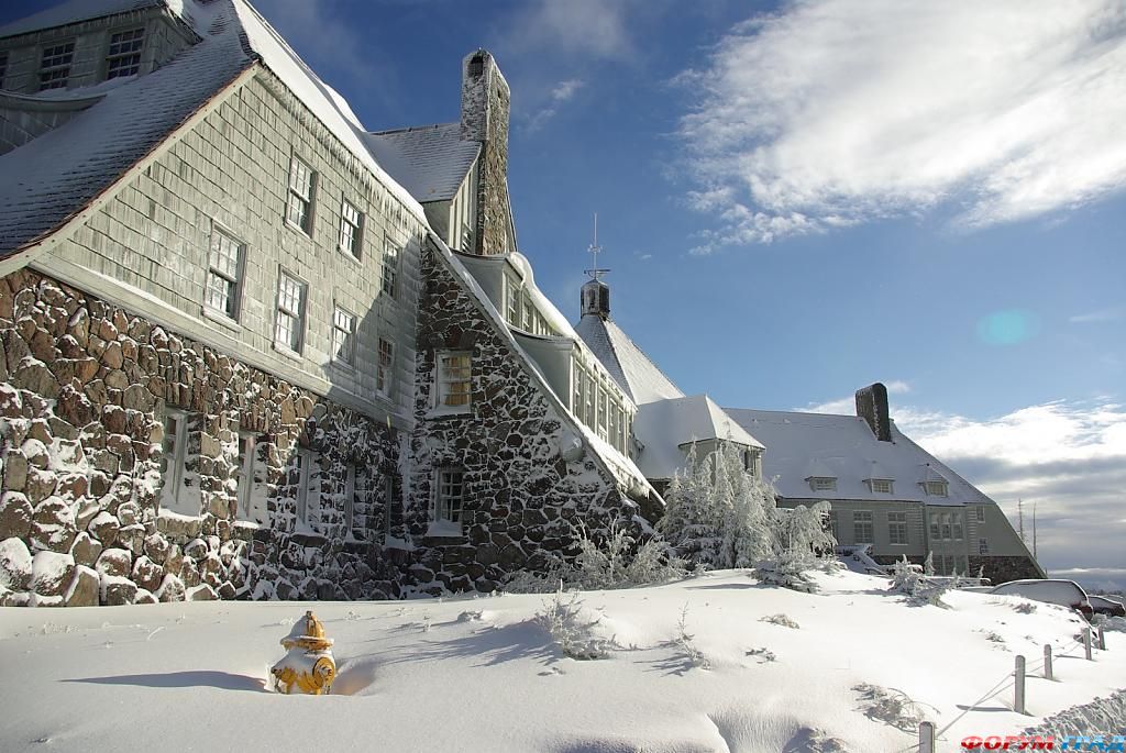 37“Timberline Lodge”timberline-lodge-02.jpg
