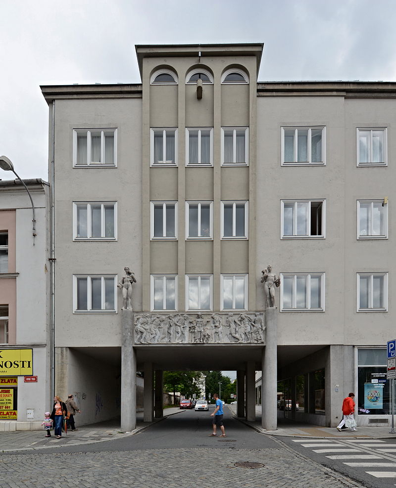 39 чехOpava_Horní_náměstí_24_354.jpg