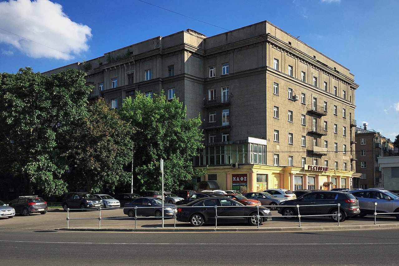 39 1280px-Moscow,_Chasovaya_and_Baltiyskaya_streets_(31409435651).jpg
