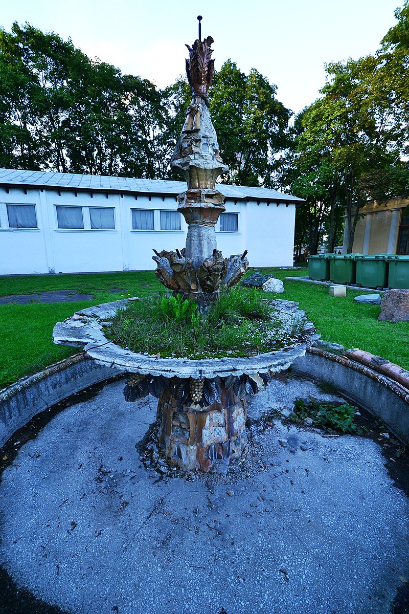 39 800px-thumbnail.jpg
