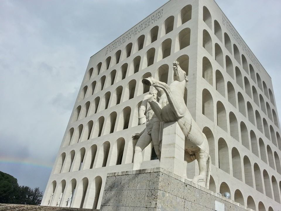 39Colosseo_quadrato.jpg