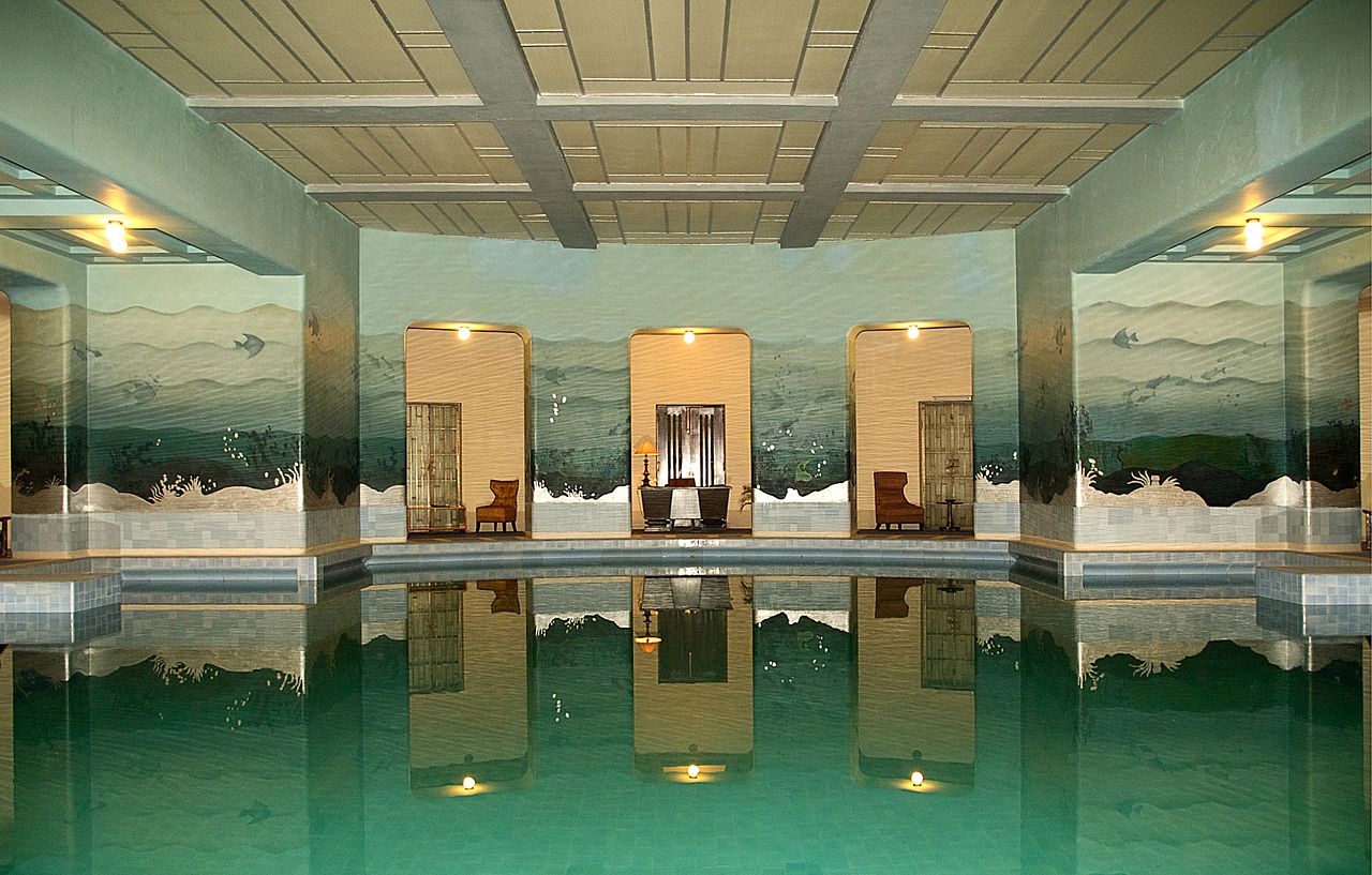 43 1280px-Indoor_swimming_pool_at_Umaid_Bhawan_Palace,_Jodhpur.jpg