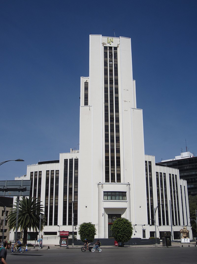 45 800px-Mexico_City_(2018)_-_538.jpg