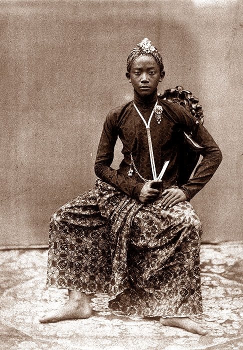4cfc7e488e73ad42d5391ac574015c79--i-love-indonesia-east-indies.jpg