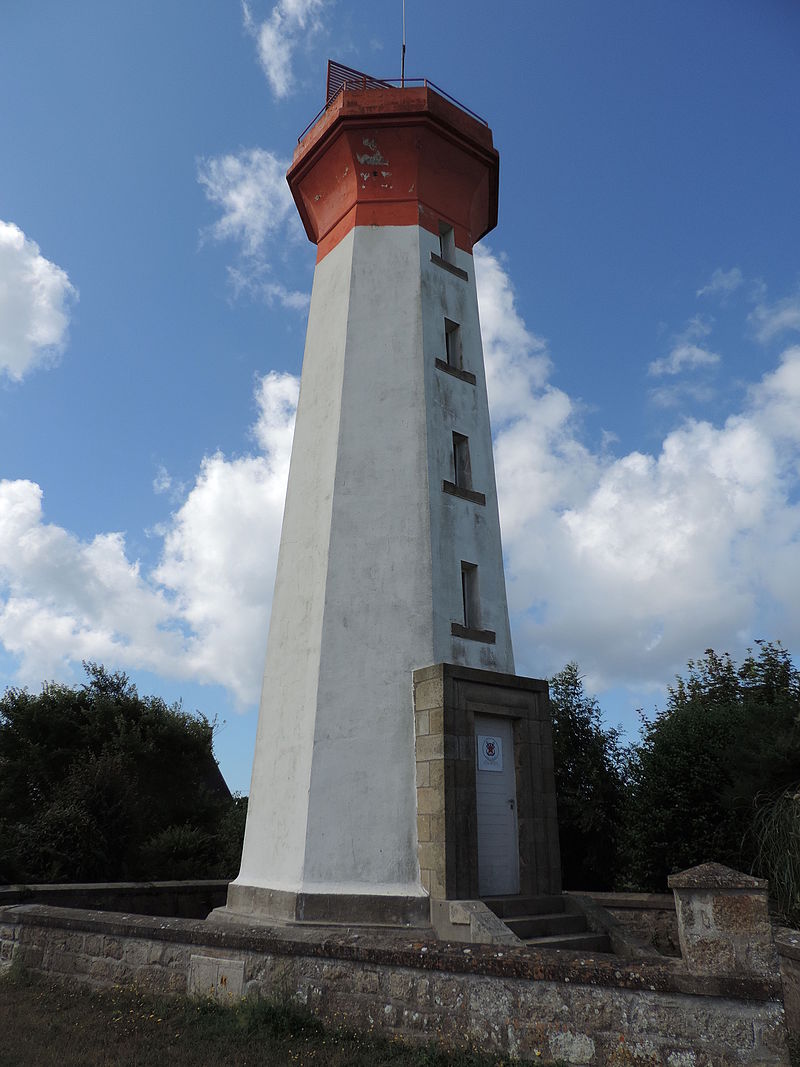 50Le_phare_de_Kergadec_2.JPG
