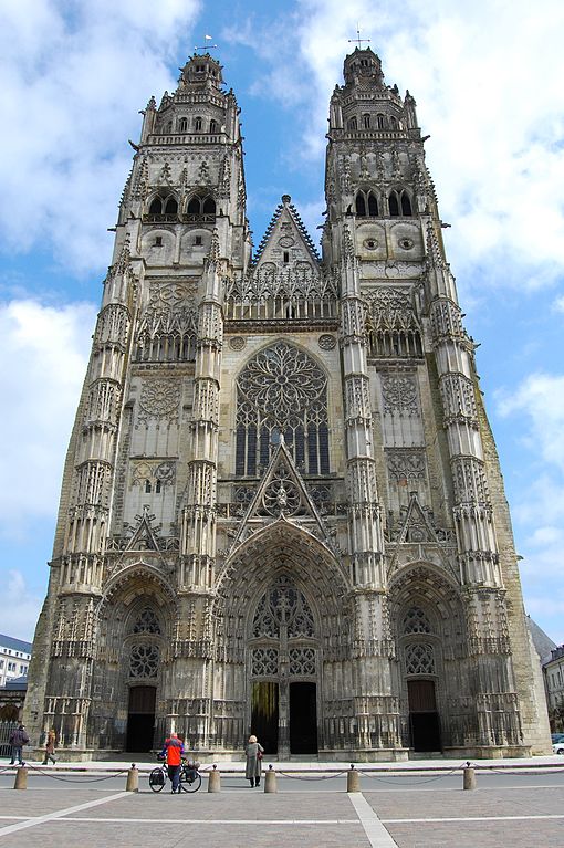 510px-Tours_Cathedral_Saint-Gatian.jpg