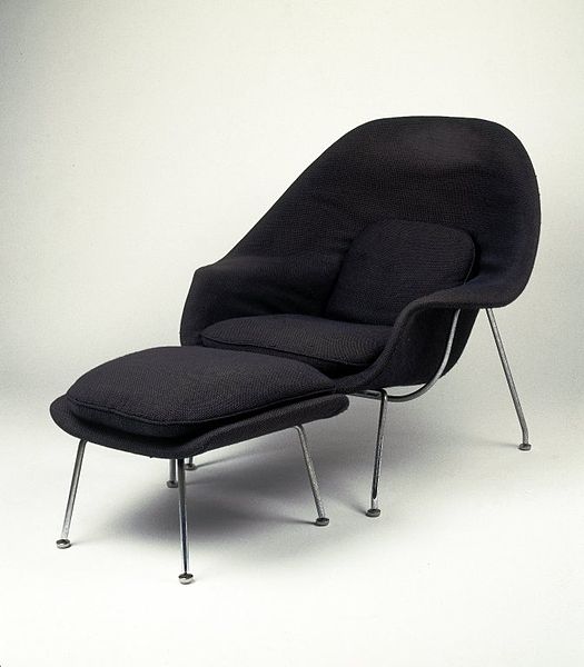525px-Eero_Saarinen,_Womb_Chair,_Model_No._70,_Designed_1947-1948.jpg