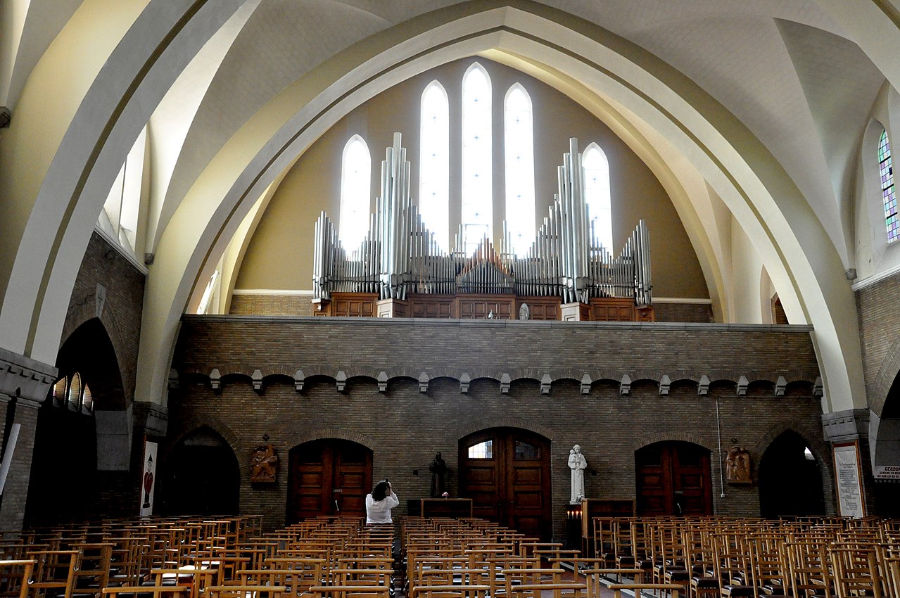 53 1280px-Kerkerembodegem_09.jpg
