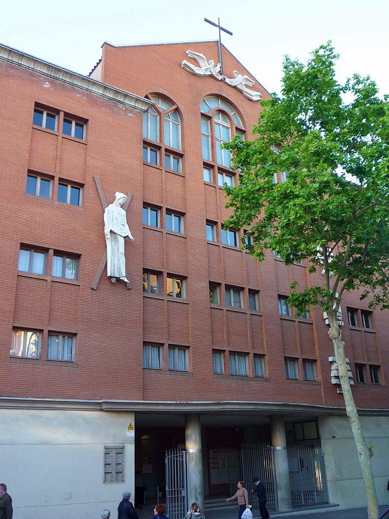 56 800px-Barcelona_-_Distrito_de_Nou_Barris,_Parròquia_de_Santa_Eulàlia_de_Vilapicina_4.jpg