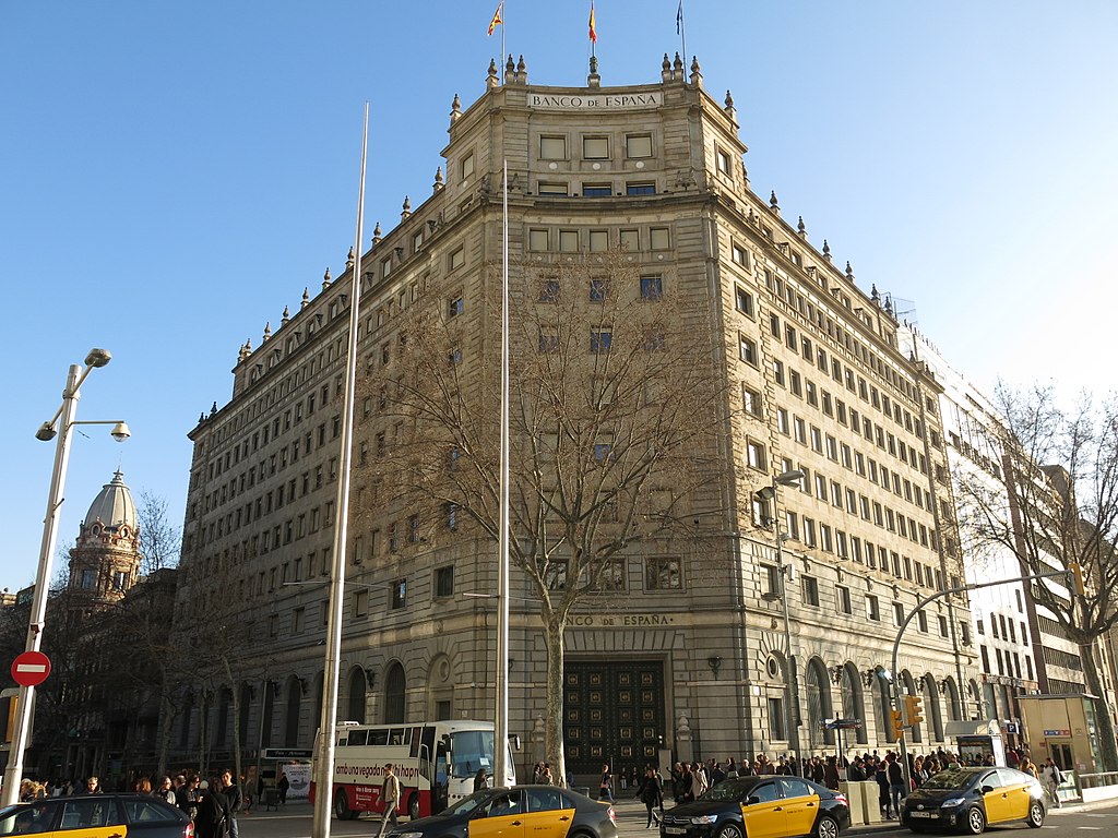 57 1024px-11_Banc_d'Espanya,_pl,_Catalunya_17_-_av._Portal_de_l'Àngel_(Barcelona).jpg