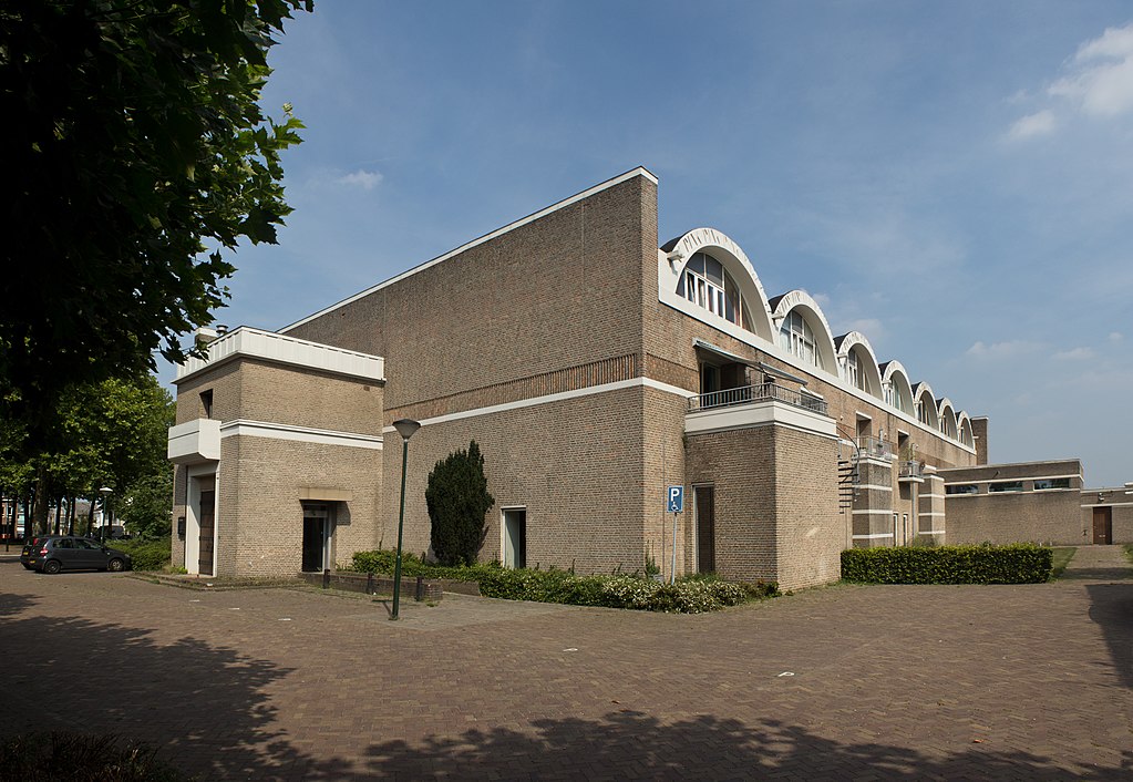57 1024px-1652wikinr111_Gemert_gerardus_majellakerk.jpg
