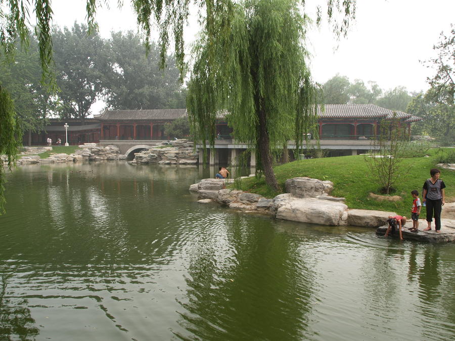 57167489-zhongshan-park.jpg